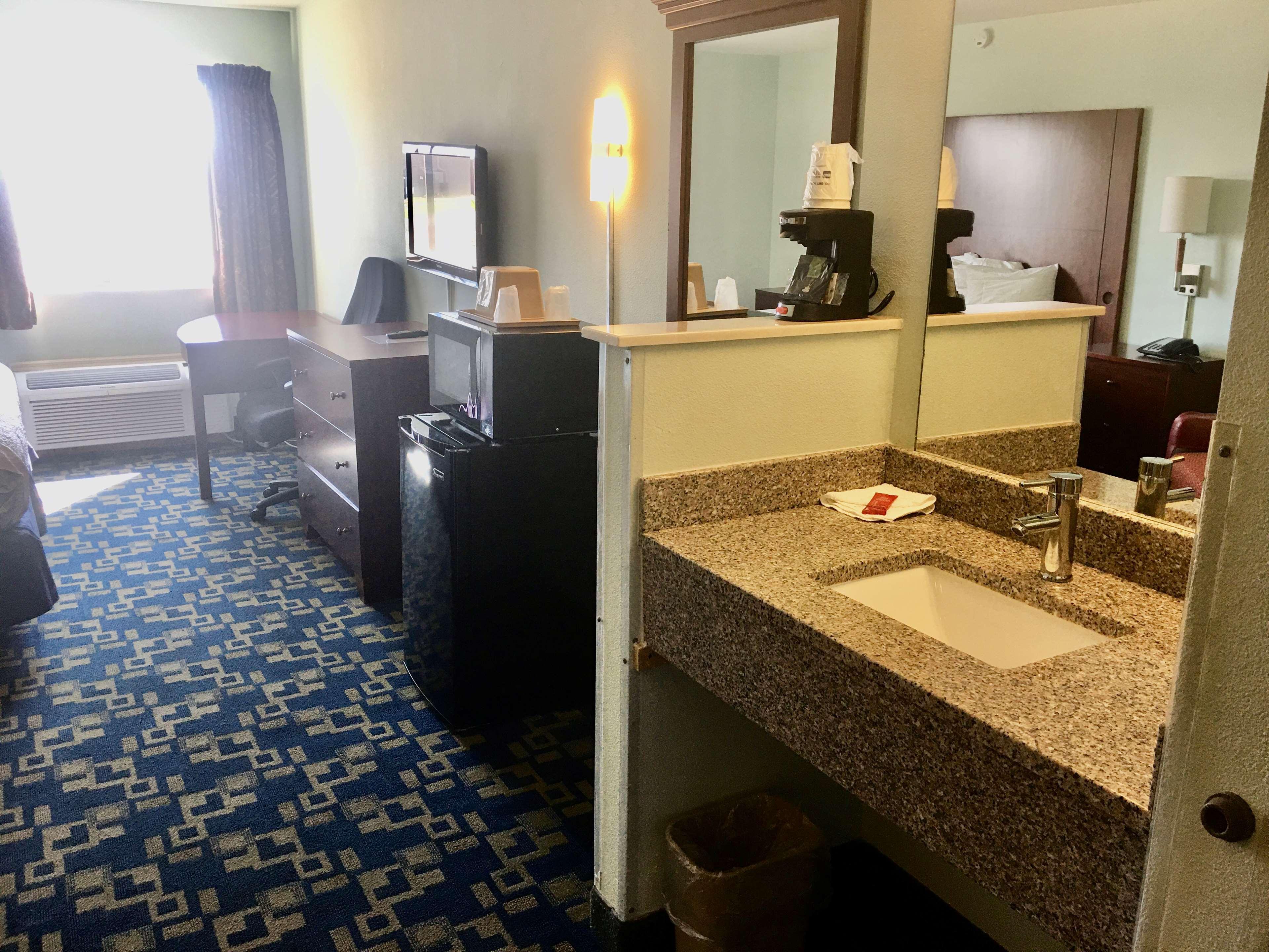 Surestay Hotel By Best Western Weimar Bagian luar foto